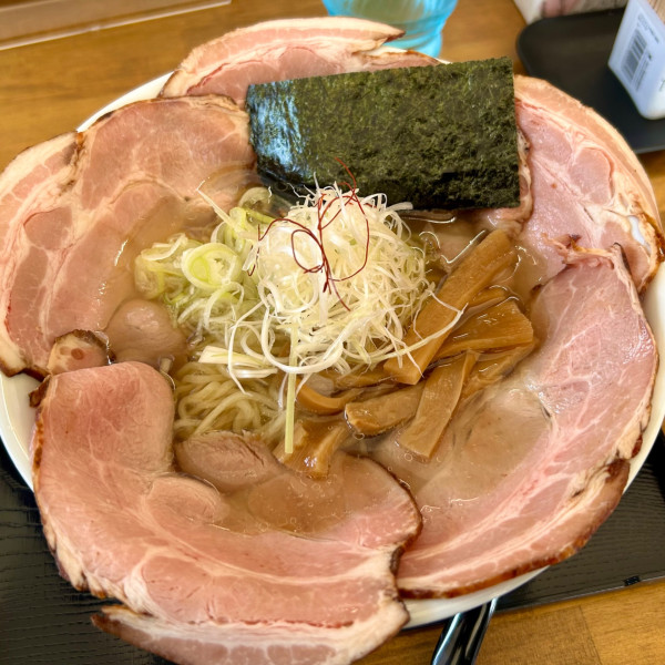 「清湯 しお＋チャーシュー」@ラーメンゆるりの写真