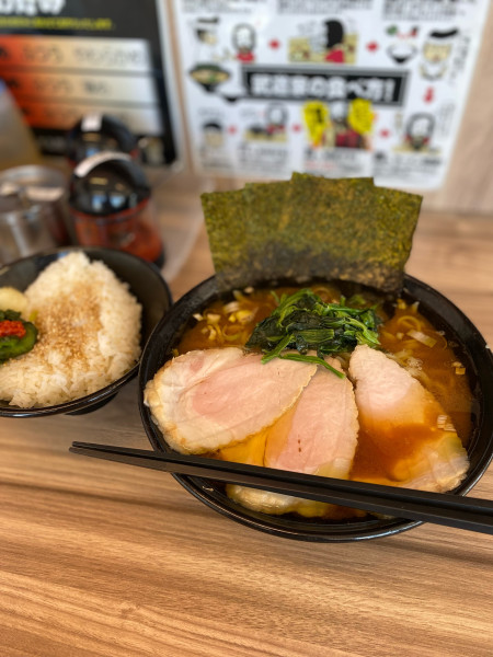 「ラーメン黒帯並」@七代目武道家の写真