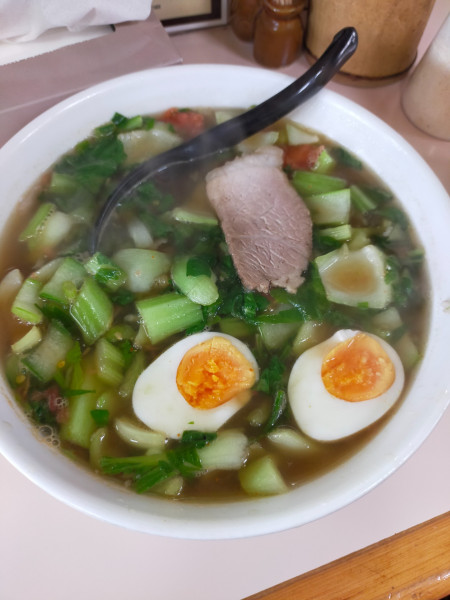 「プノンペンラーメン」@中華さとの写真