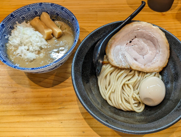 「つけ麺(並盛)＋味玉」@自家製麺TANGOの写真