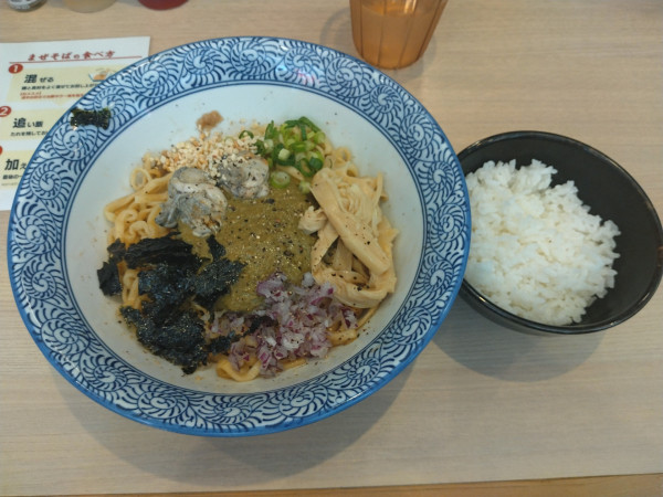 「牡蠣まぜぜそば¥1000+ライス普通盛¥200-」@かきのおきての写真