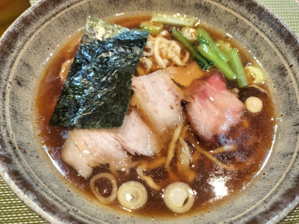 「醤油らーめん　830円」@らーめん 梶原の写真