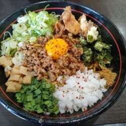 ドロまぜそば(大)1020円