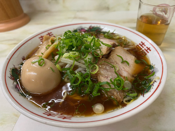 「中華そば土曜煮卵サービス」@御食事処 だるまの写真