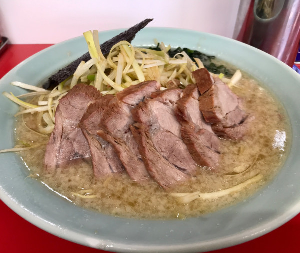 「ネギチャーシュー麺 中盛」@ラーメンショップ 寒川西店の写真