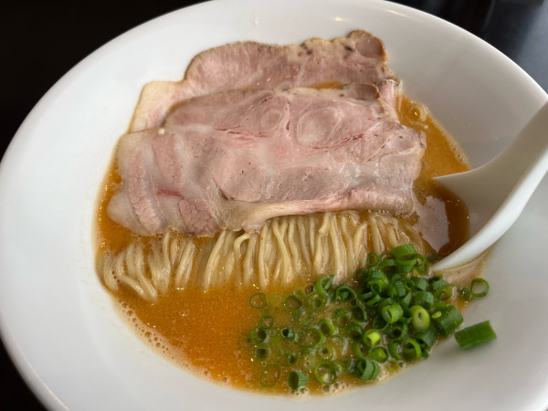 「カニみそそば」@紅ズワイガニらぁ麺 まるはち屋の写真