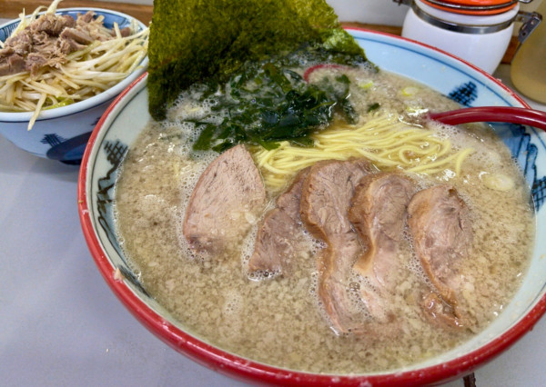 「チャーシュー麺 中盛」@ラーメンショップ 122号騎西店の写真