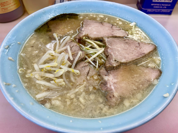「ネギチャーシュー麺  中盛」@ラーメンショップ 緑ヶ丘店の写真