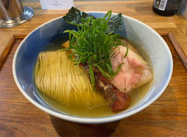 「味玉塩そば」@YOKOKURA STOREHOUSEの写真