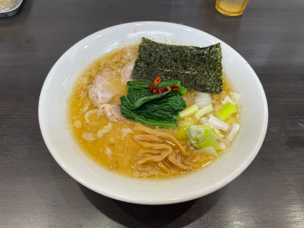 「濃厚豚背脂系醤油」@自家製手打ち麺 禿の写真