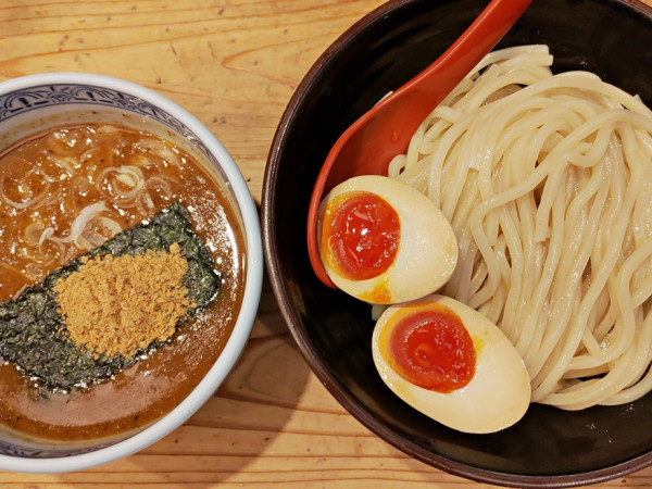 「特濃つけ麺（並）＋味付玉子」@つけ麺専門店 三田製麺所 三田本店の写真