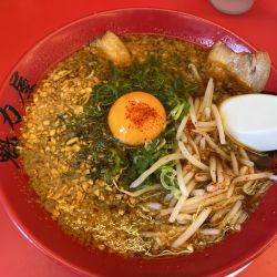 背脂スタミナラーメン　968円