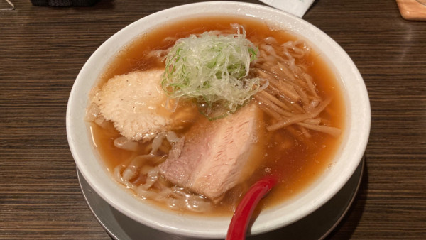 「醤油らーめん」@麺匠ぼんてんの写真