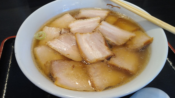 「焼豚ラーメン」@喜多方ラーメン 坂内 湘南寒川店の写真