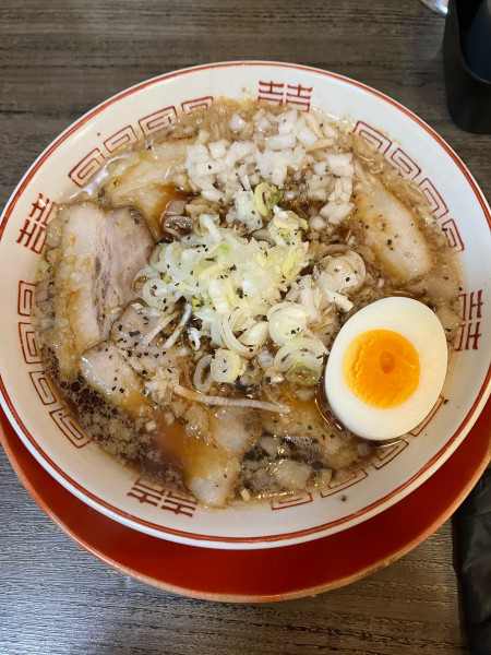 「醤油ラーメン」@焼豚ラーメン 弥太郎 豊川本店の写真