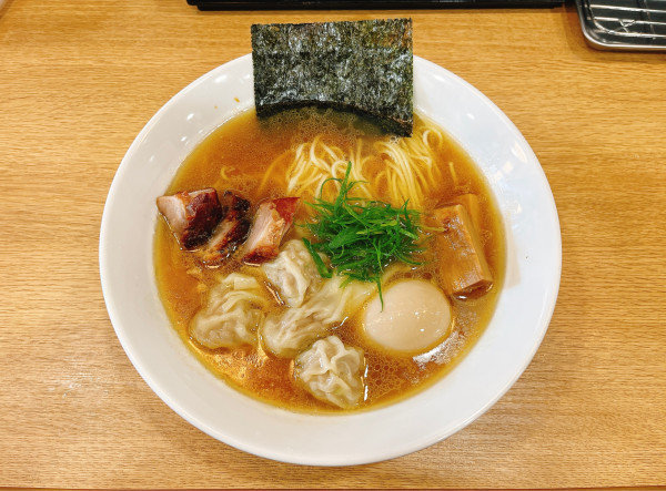 「肉ワンタンメン+奥久慈卵の味付け玉子」@支那ソバ きたがわの写真