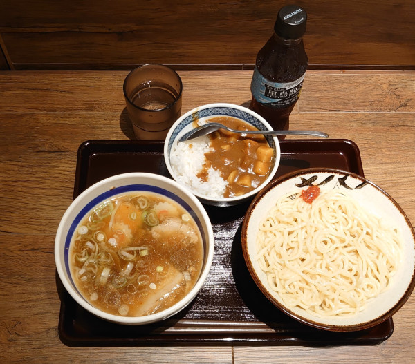 「特製もりそば＋ミニカレー」@お茶の水、大勝軒の写真