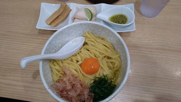 「日本一の釜玉麺」@麺や 麦ゑ紋の写真