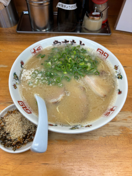 「ラーメン」@ラーメンやまもとの写真