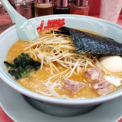 特製味噌ねぎラーメン（中盛り）＋背脂変更＋味玉