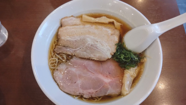 「醤油ラーメン」@中華そば 七麺鳥の写真