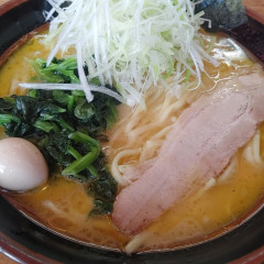 横浜家系ラーメン頂家の画像