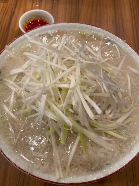 「ネギラーメン」@背脂らーめん 背脂チャチャチャの写真