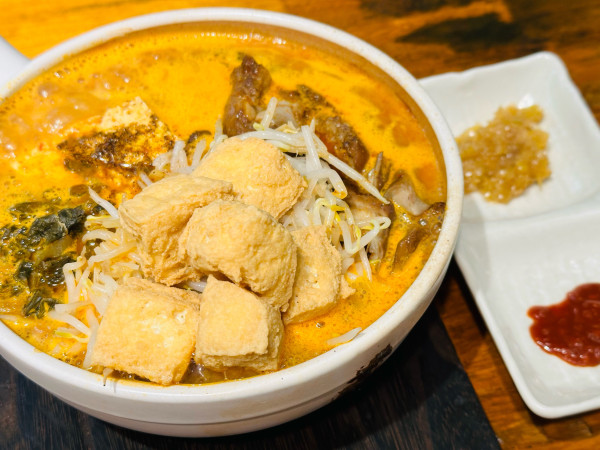 「麻辣臭豆腐麺 他 1,650円」@臭豆腐麺の写真