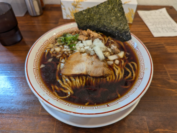 「ラーメン」@柏 濃麺や 39名の写真