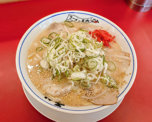「ラーメン(豚骨)」@ラーメン天外 瑞穂店の写真