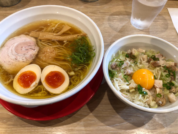 「味玉ラーメン」@麺王道 勝の写真