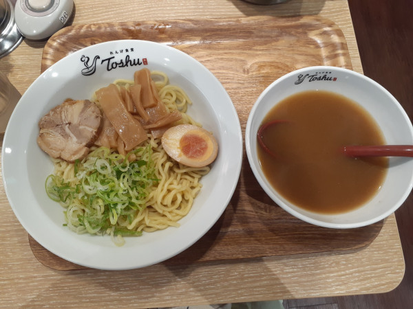 「煮干しつけ麺、小盛」@れんげ食堂 Toshu 南大沢店の写真