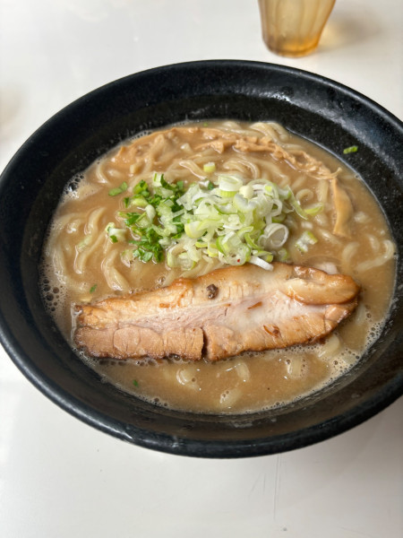 「濃厚魚介豚骨」@はりけんラーメンの写真