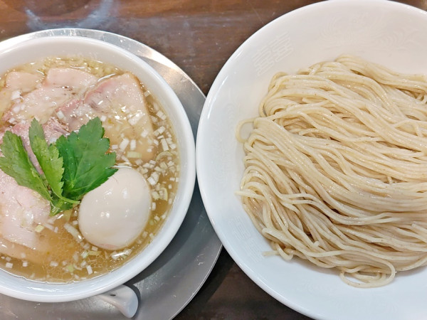 「塩つけ麺（大盛）＋焼豚増＋味玉」@自家製麺 うるちの写真