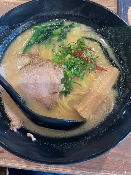 「和歌山ラーメン」@和歌山ラーメン 八両 千畳敷店の写真