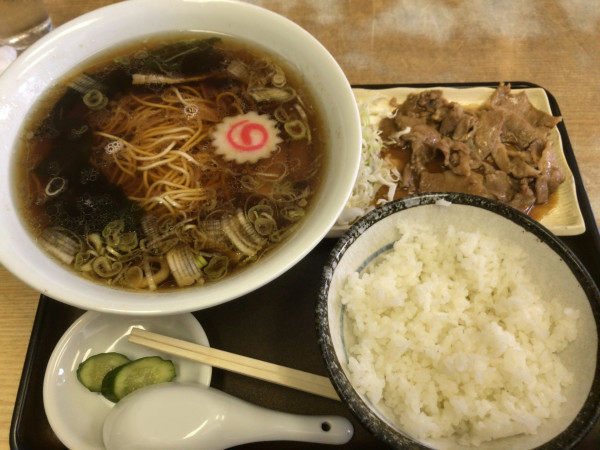 「ミニ生姜焼きセットラーメン」@そば処 金子屋の写真