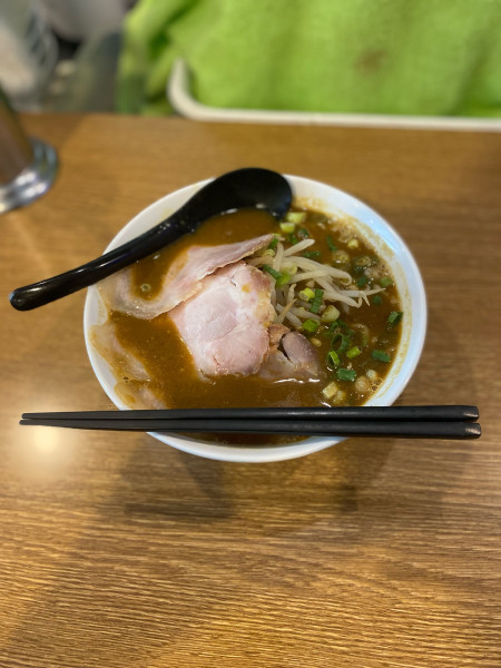 「季節ラーメン　カレーラーメン」@丸忠商店の写真