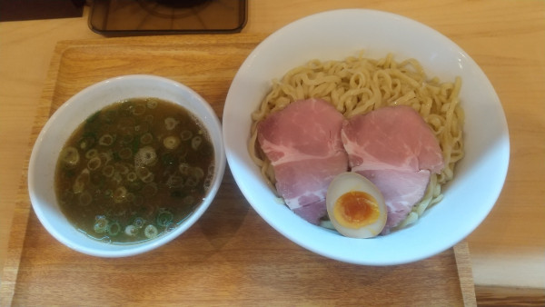 「濃厚魚介つけ麺大盛」@浜堂 新居浜の写真