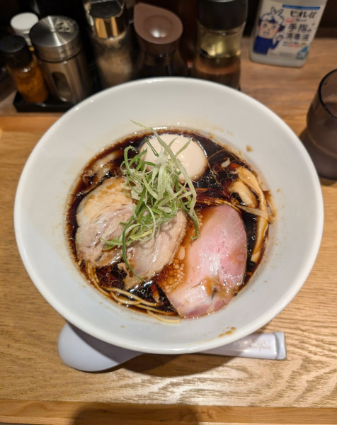 「たまり醤油そば」@麺処 明りの写真