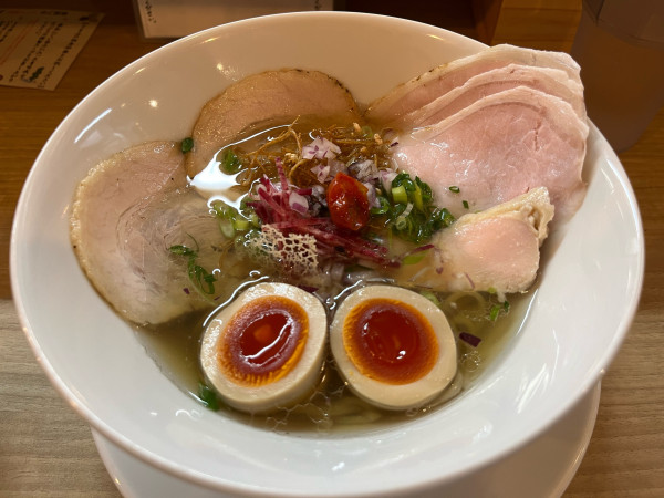 「特製塩ラーメン」@中華そば 麦の星の写真