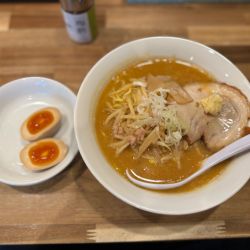 味玉味噌らーめん 1030円