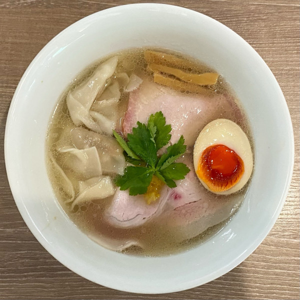 「特製三位一体（白醤油/真鯛×焼きあご×浅蜊）¥1,300」@中華そば 和渦 TOKYOの写真