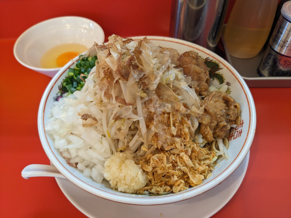 「汁なし　1000円」@ラーメン金剛の写真
