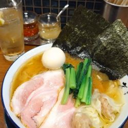 特製ラーメン（中盛）