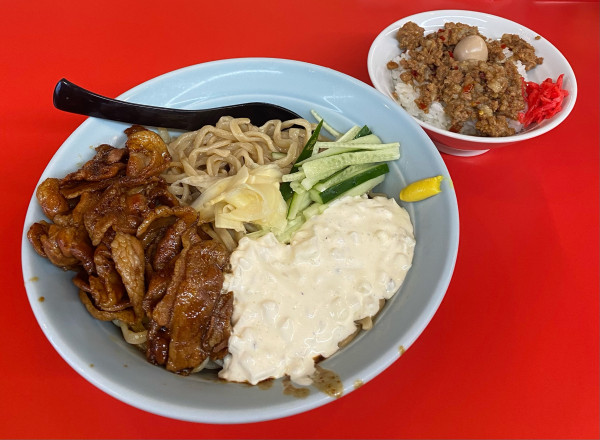 「すごい冷やし中華」@立川マシマシ 小山店の写真