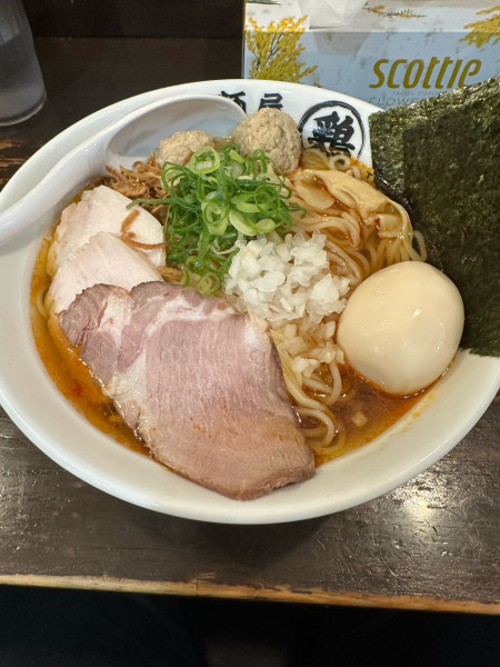 「【限定】冷やし鰹中華そば辛(大盛)」@濃厚鶏そば 麺屋武一 秋葉原店の写真