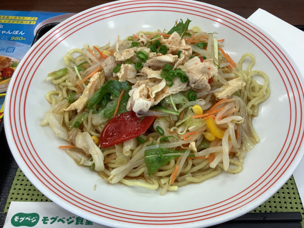 「豚しゃぶ冷やしめん　980円」@リンガーハット 小田原飯泉店の写真