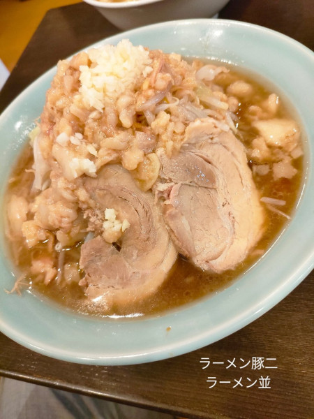 「ラーメン並」@らーめん豚二 上板橋本店の写真