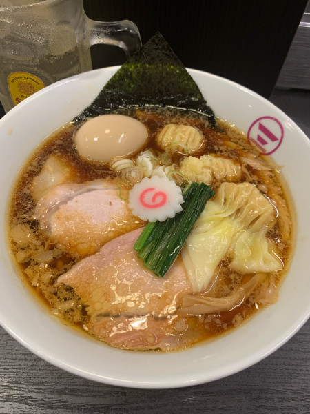 「特生姜醤油そば」@横浜中華そば 維新商店の写真