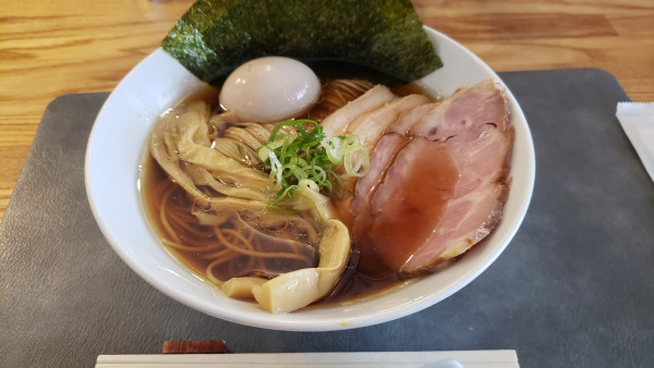 「特製醤油らぁ麺」@麺屋 星花灯の写真